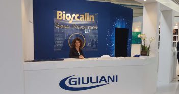 Bioscalin vince la sfida al CosmoFarma 2017 Stand-Giuliani