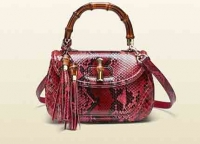 Gucci-borse-a-mano-2015-collezione-autunno-inverno-2015-pitone-manici-in-bamboo