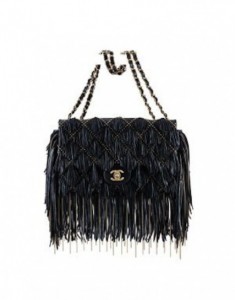 chanel-tracollina-nera-con-frange