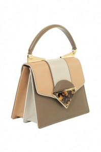 handbag-nei-toni-del-beige-sara-battaglia