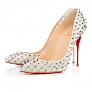 Louboutin pumps-borchiate