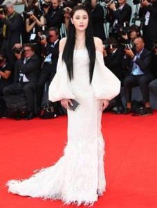 VIANN ZHANG IN ASHI STUDIO