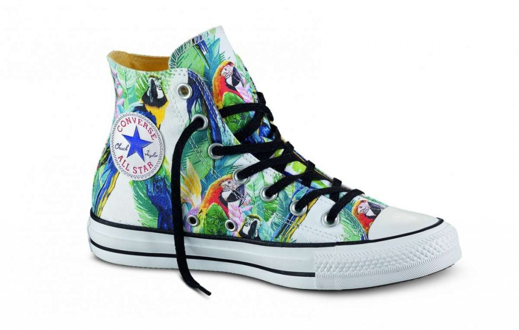 sneakers-stampa-a-fiori-tropicali