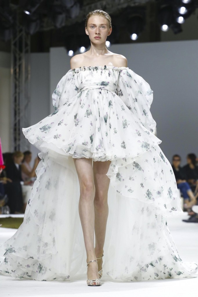 Giambattista Valli,Couture,Collection Fall Winter 2016 in Paris
