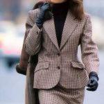La mise perfetta per l’ufficio: lo stile power chic.